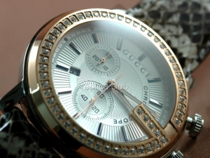 Gucci 101 G Diamonds Chronographe Replica Watch suisse