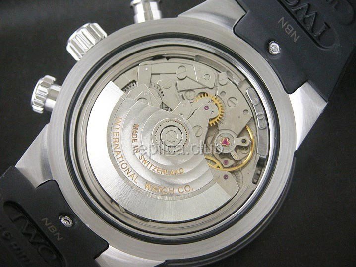 IWCのスペシャルエディションAquatimerクロノグラフクストーダイバーズ。スイス時計のレプリカ