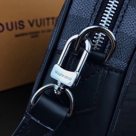 Louis Vuitton N41664