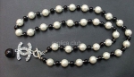 Chanel Branco / Black Diamond Pearl Necklace Replica