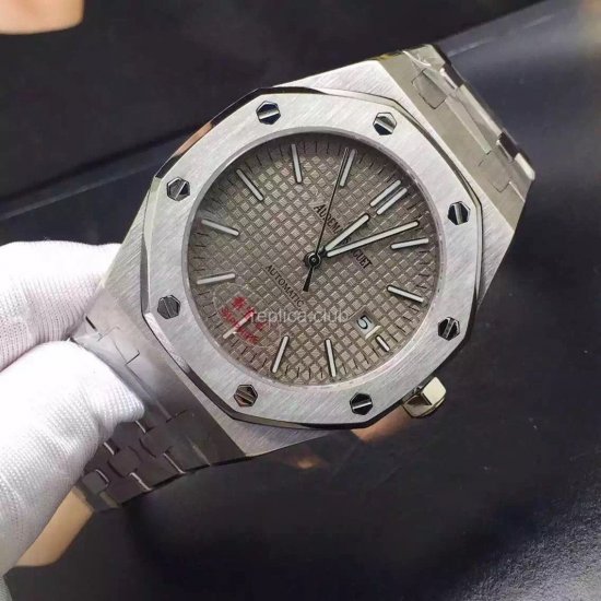 Audemars Piguet Royal Oak Jumbo Replica Watch #1