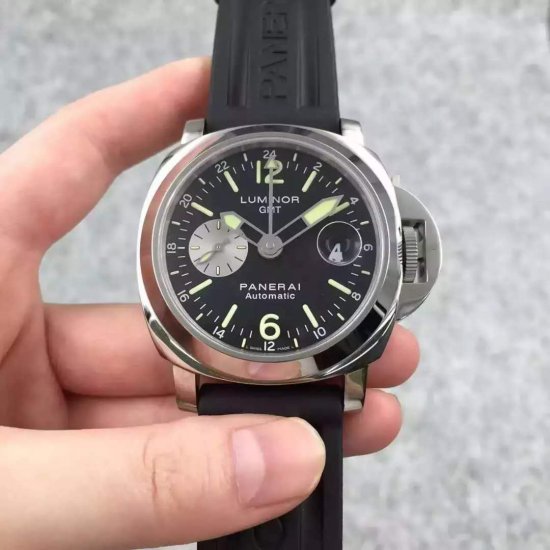 Panerai Luminor GMT Automatic 44mm PAM088