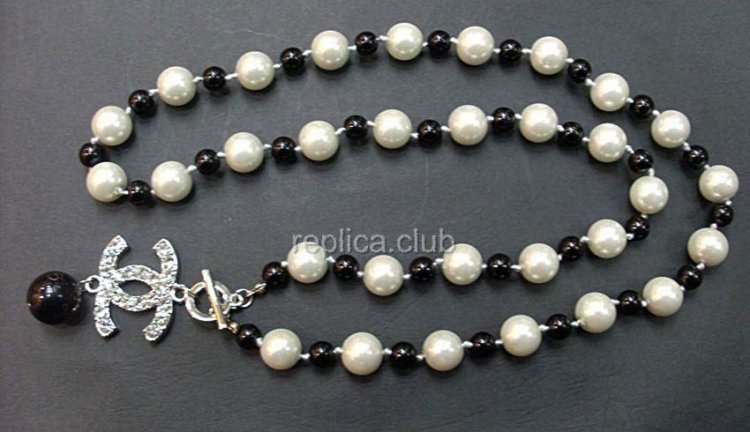 Chanel White / Black Diamond Pearl Necklace Replica