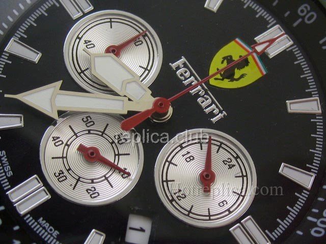 Regarder Ferrari Replica Chronographe #6