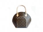 Louis Vuitton Monogram Canvas Handbag Replica M51126